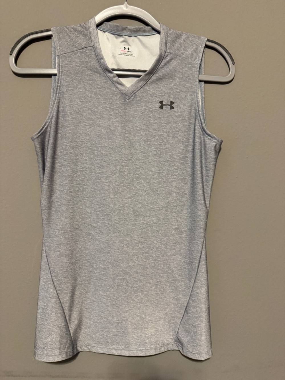 Under Armour Light Gray HeatGear Performance Tank